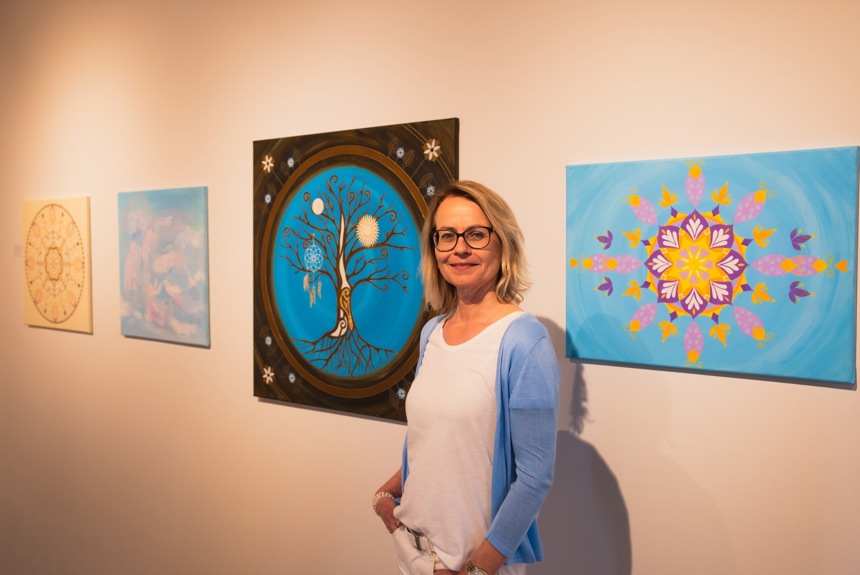 1704 13 Galerie Bar12