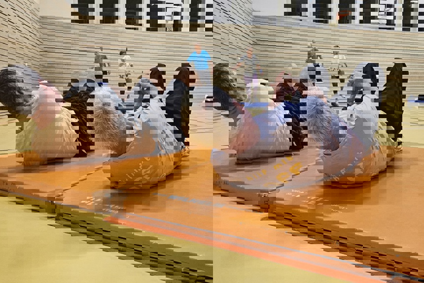 0912 6 Turnenjedermann Zvg1