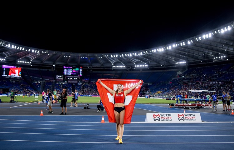 Angelica Moser auf dem Gipfel ihrer bisherigen Karriere: Im Stadio Olimpico in Rom gewinnt sie mit Schweizer Rekord EM-Gold.