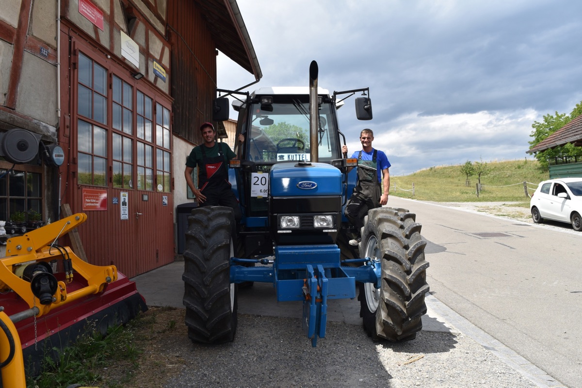 Adrian Zbinden und Matthias Küttel sind die Initianten des ersten Tractor Pulling Wyland.