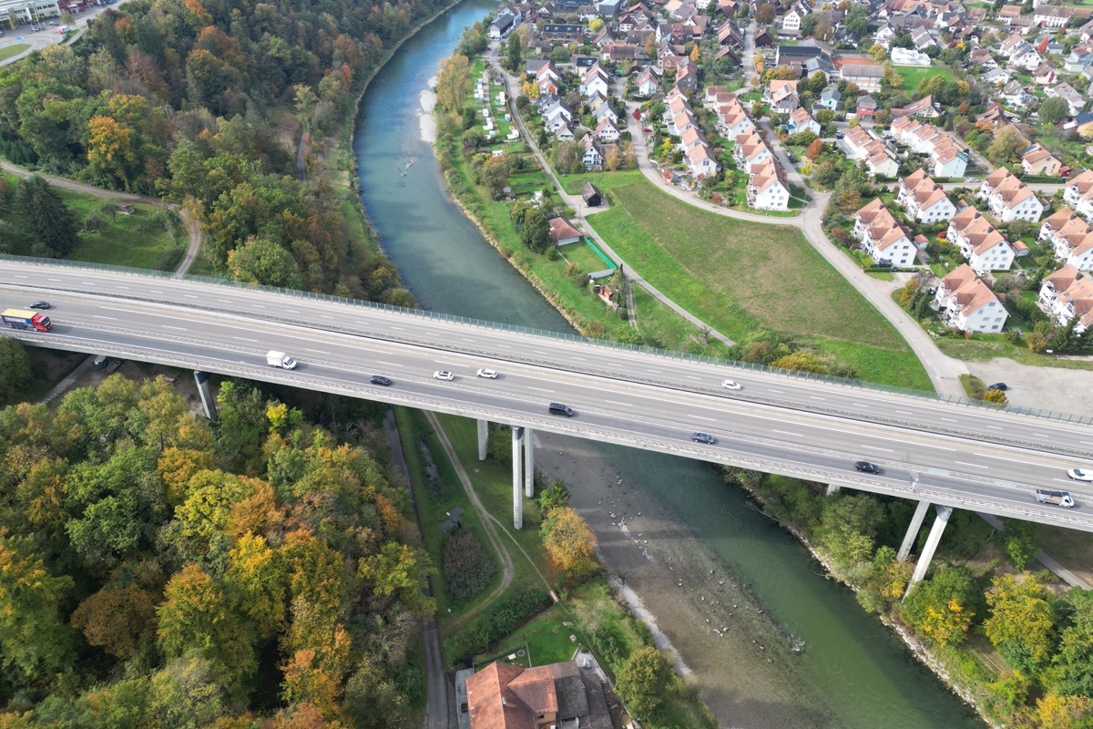 Wie teuer die dritte A4-Brücke zwischen Andelfingen und Kleinandelfingen effektiv wird, ist unklar.