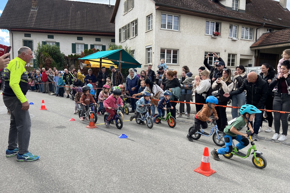 Eine Premiere: Das Pfüderi-Rennen in Marthalen.