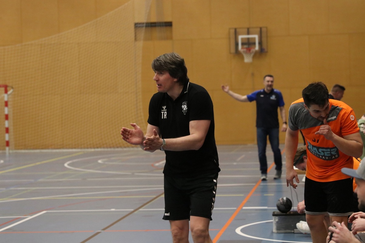 Trainer Julius Marcinkevicius musste mit seinem HC Andelfingen erstmals in dieser Saison als Verlierer vom Feld. 