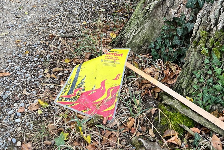 Verschiedene Kantone Haben Das Feuerverbot Aufgehoben, Nicht Aber Im Wald Und In Waldesnähe1