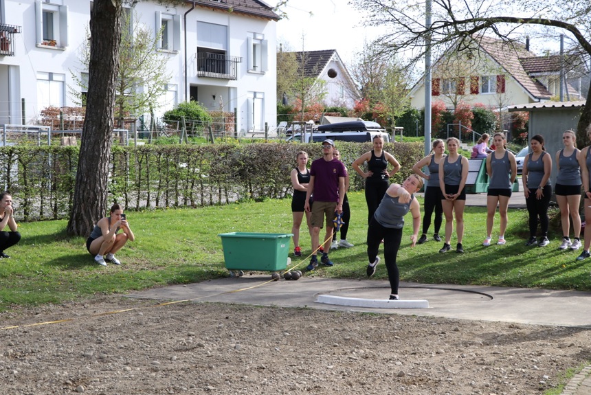 1004 11 Ozzo Archiv3