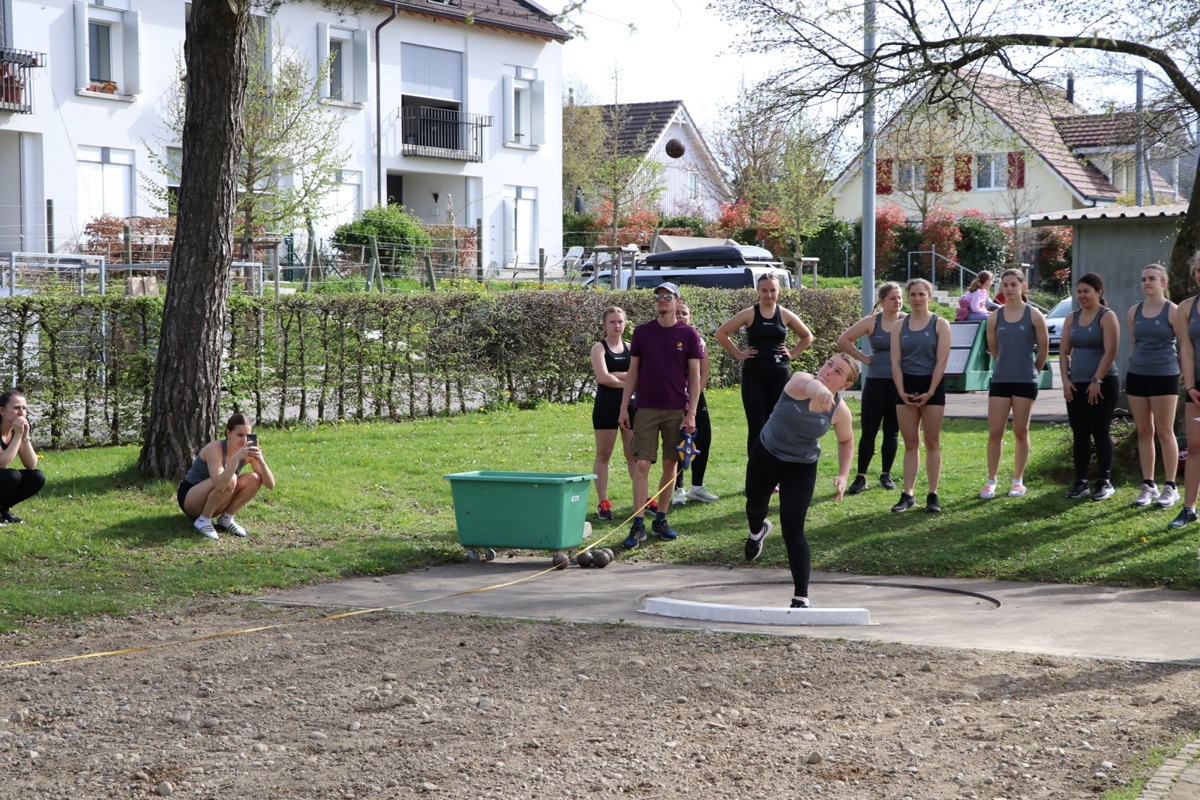 Aller guten Dinge sind … fünf? Die Damenriege Ossingen ist an ihrem Heimwettkampf noch ungeschlagen.