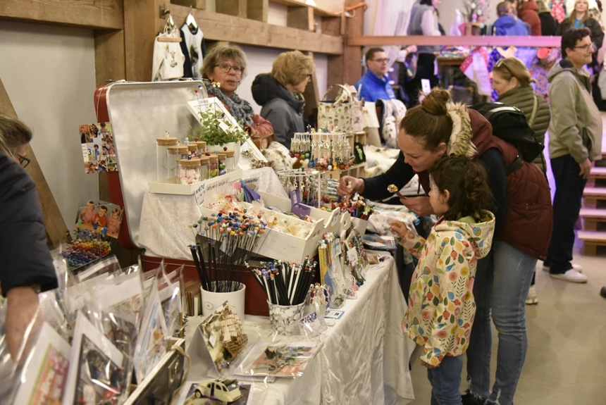 3103 7 Koffermarkt Cs23