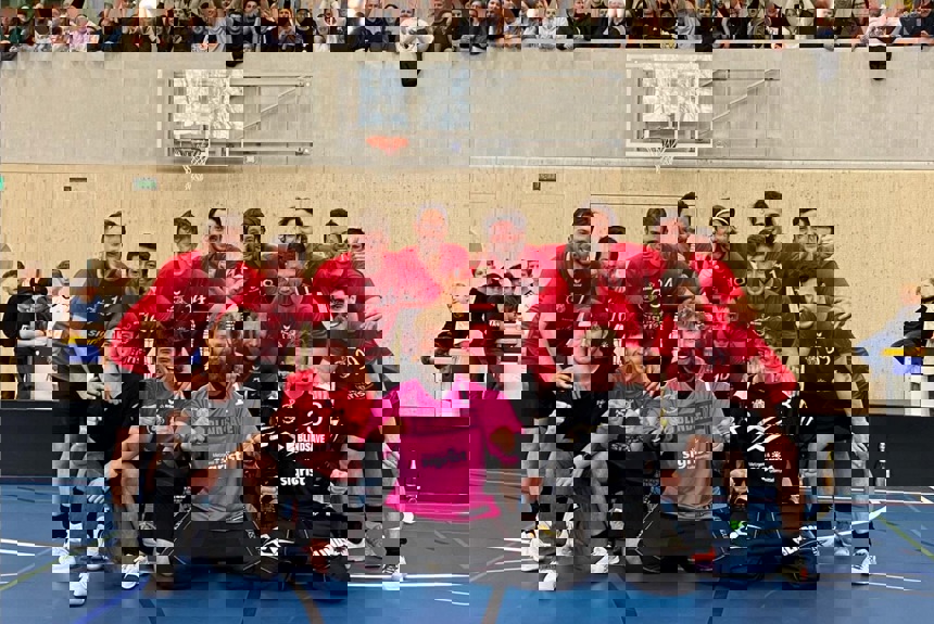 1404 9 Unihockey Zvg22