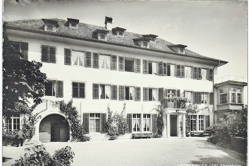 2410 13 Schloss Zvg8