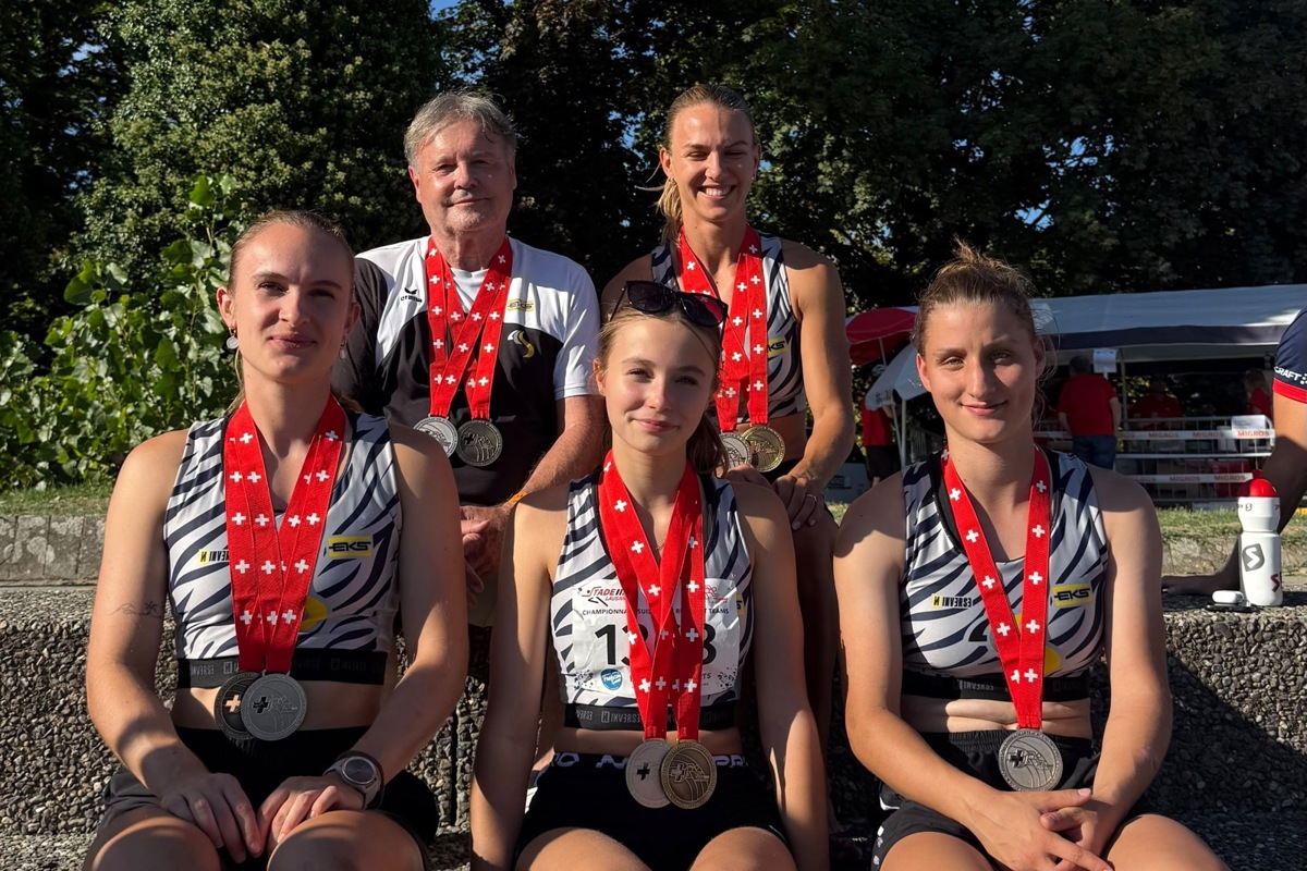 Das Schaffhauser Frauenteam mit Julia Matzinger (ganz rechts).