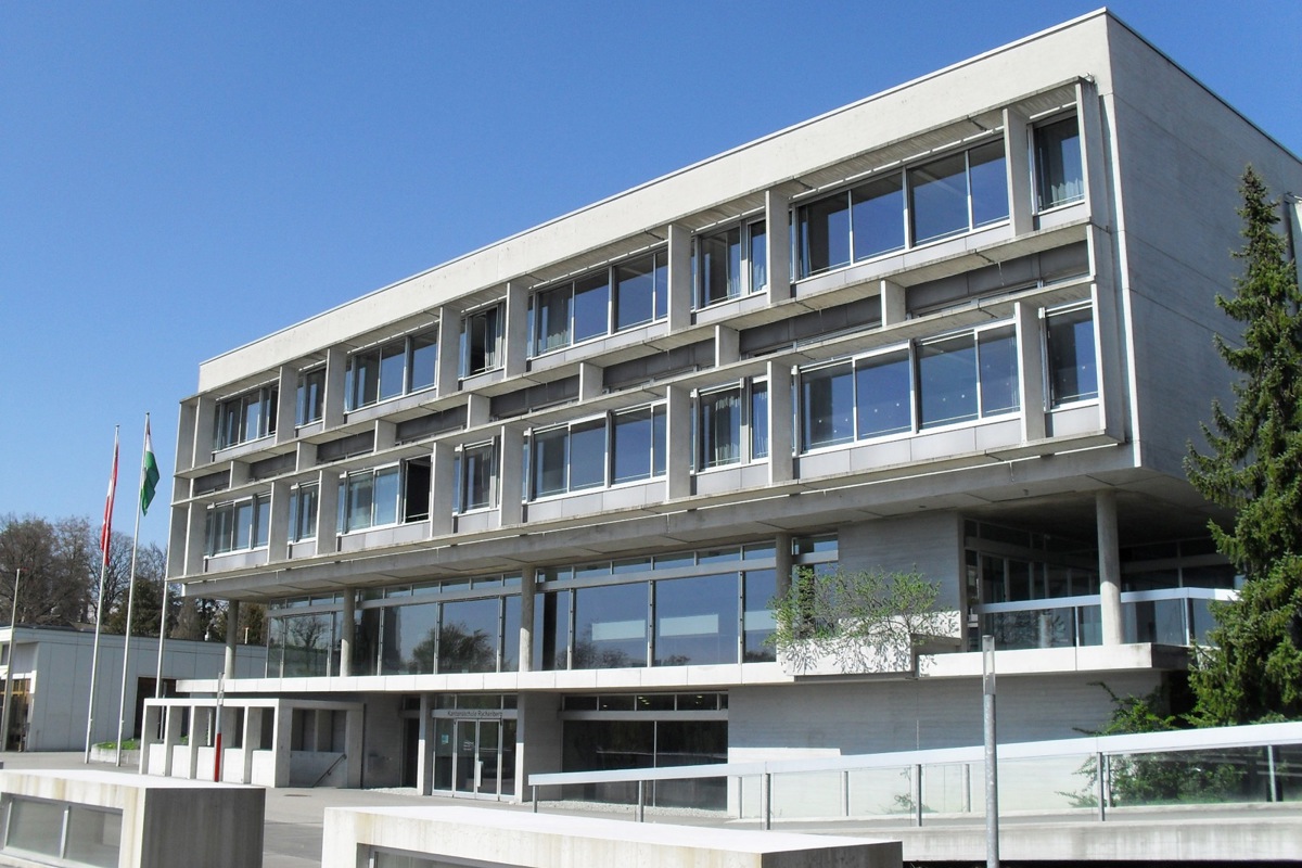 Das Rychenberg in Winterthur bietet das Langgymnasium und die Fachmittelschule an.
