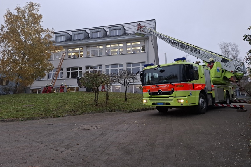 1211 6 Schule EVAK Fw Hay14