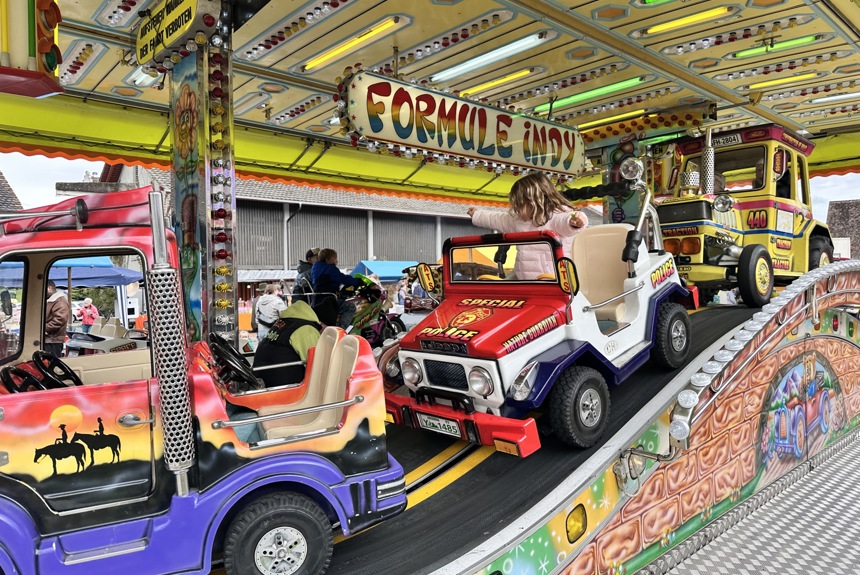 3009 9 Chilbi Rheinau1 Sm.JPG4