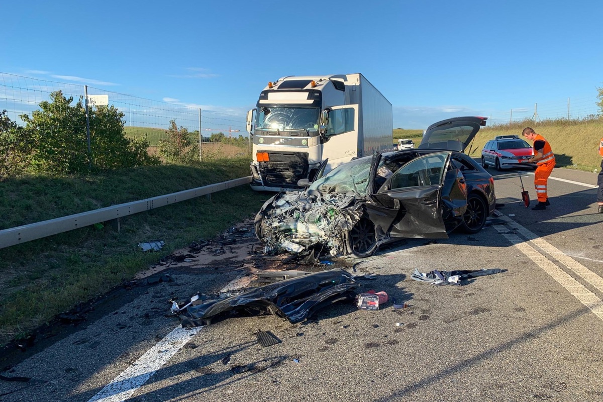 Fünf Wochen nach der letzten Frontalkollision geriet wieder ein Auto auf die Gegenfahrbahn.