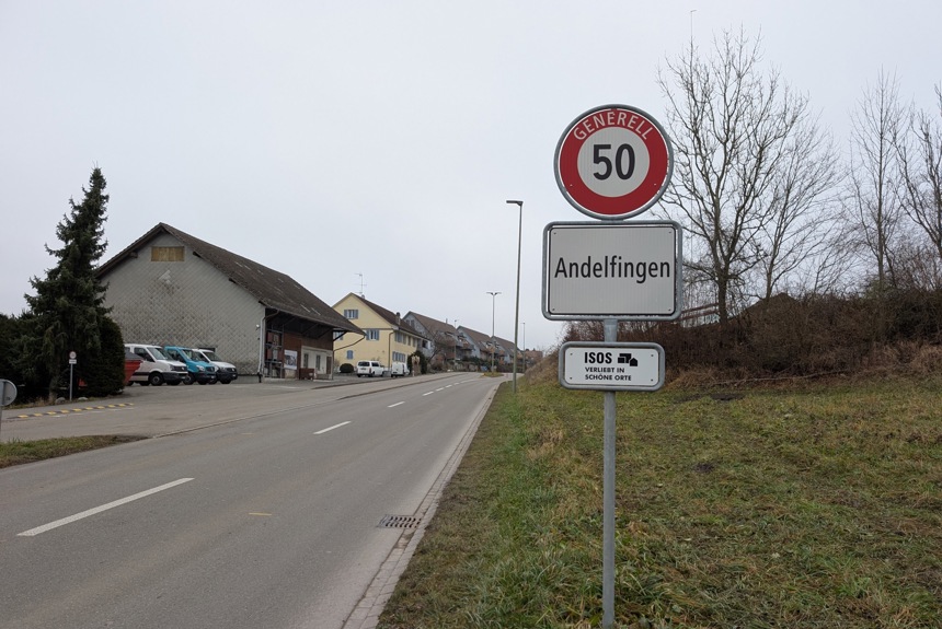 PXL 20251222 0830308485