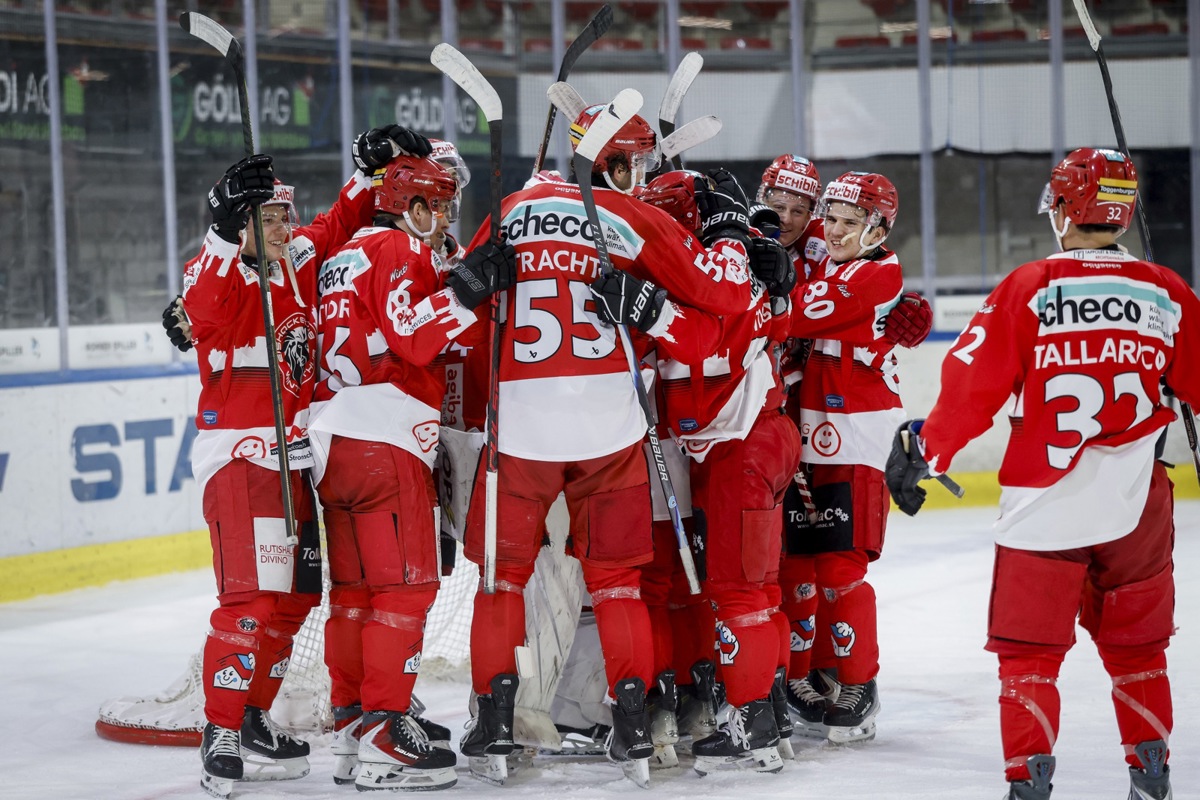 Der EHC Winterthur hat den amtierenden Meister geschlagen.