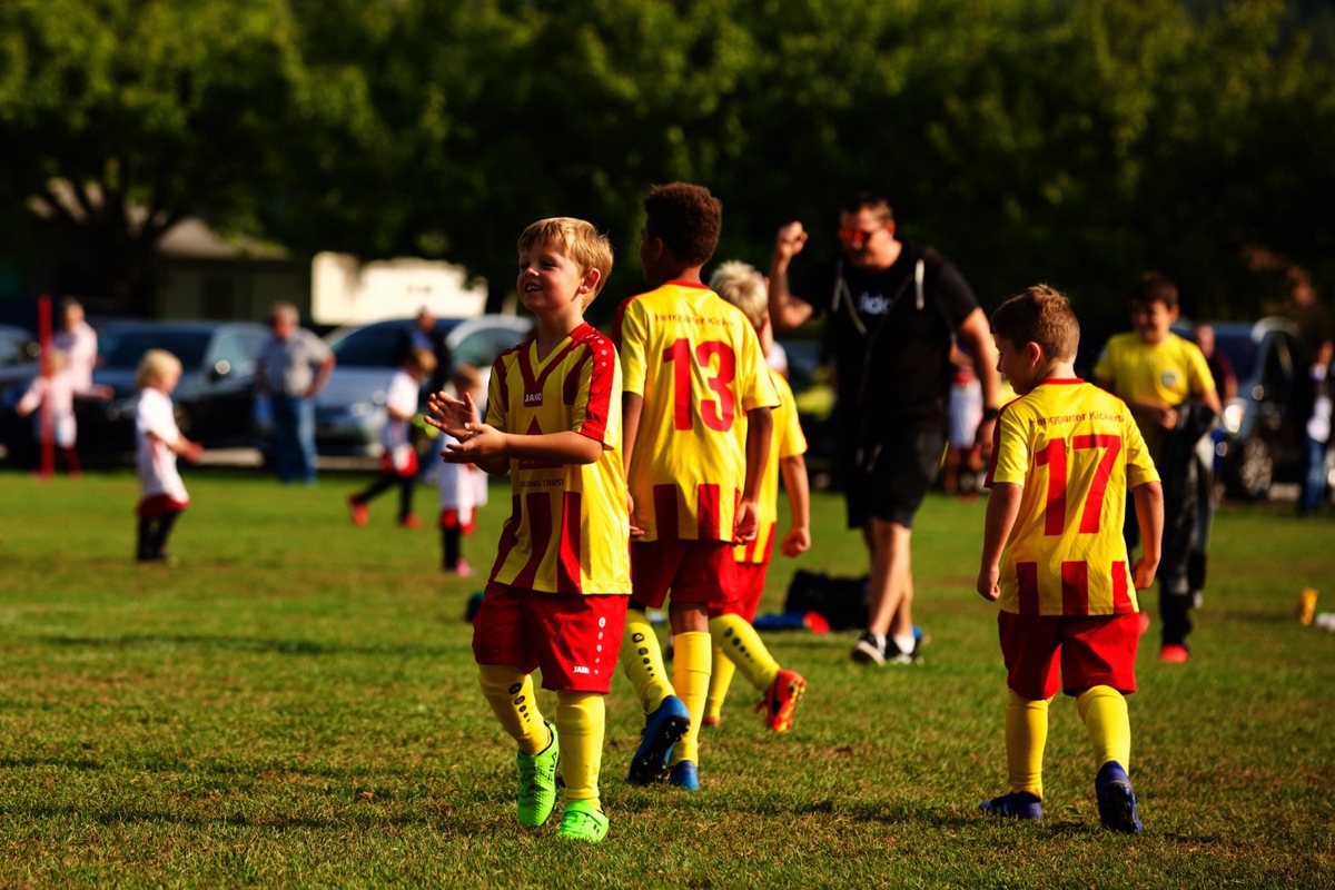 Bei den Henggarter Kickers werden Kinder spielerisch an den Fussball herangeführt.