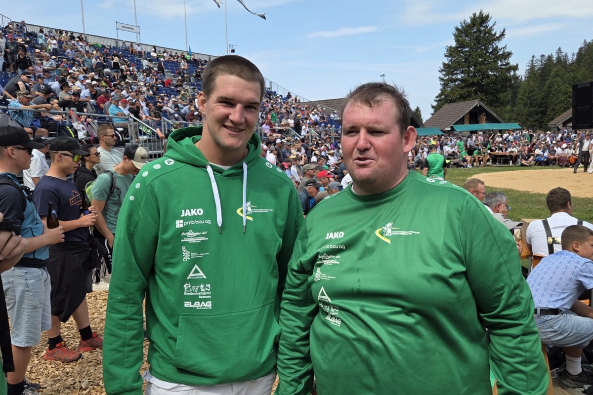 Patrick Bürgler aus Henggart (links) und sein Schaffhauser Kollege Adrian Schwyn (beide 29) beendeten auf der Schwägalp ihre Aktivkarriere. Wie es für sie im Sport weitergeht, ist offen. 