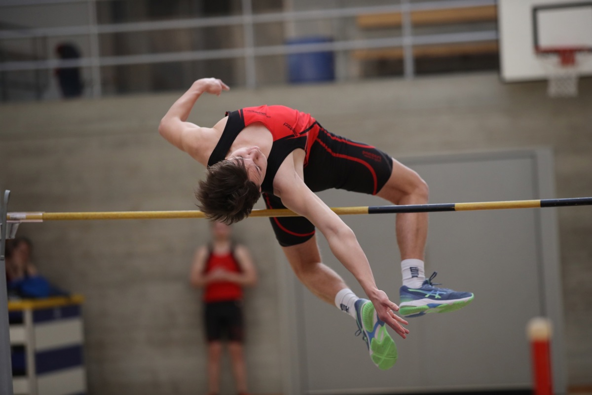 Der TV Andelfingen holte am Hallenwettkampf in Effretikon den Disziplinensieg im Hochsprung der Herren. Bei den Damen tat es ihm der DTV Henggart gleich.