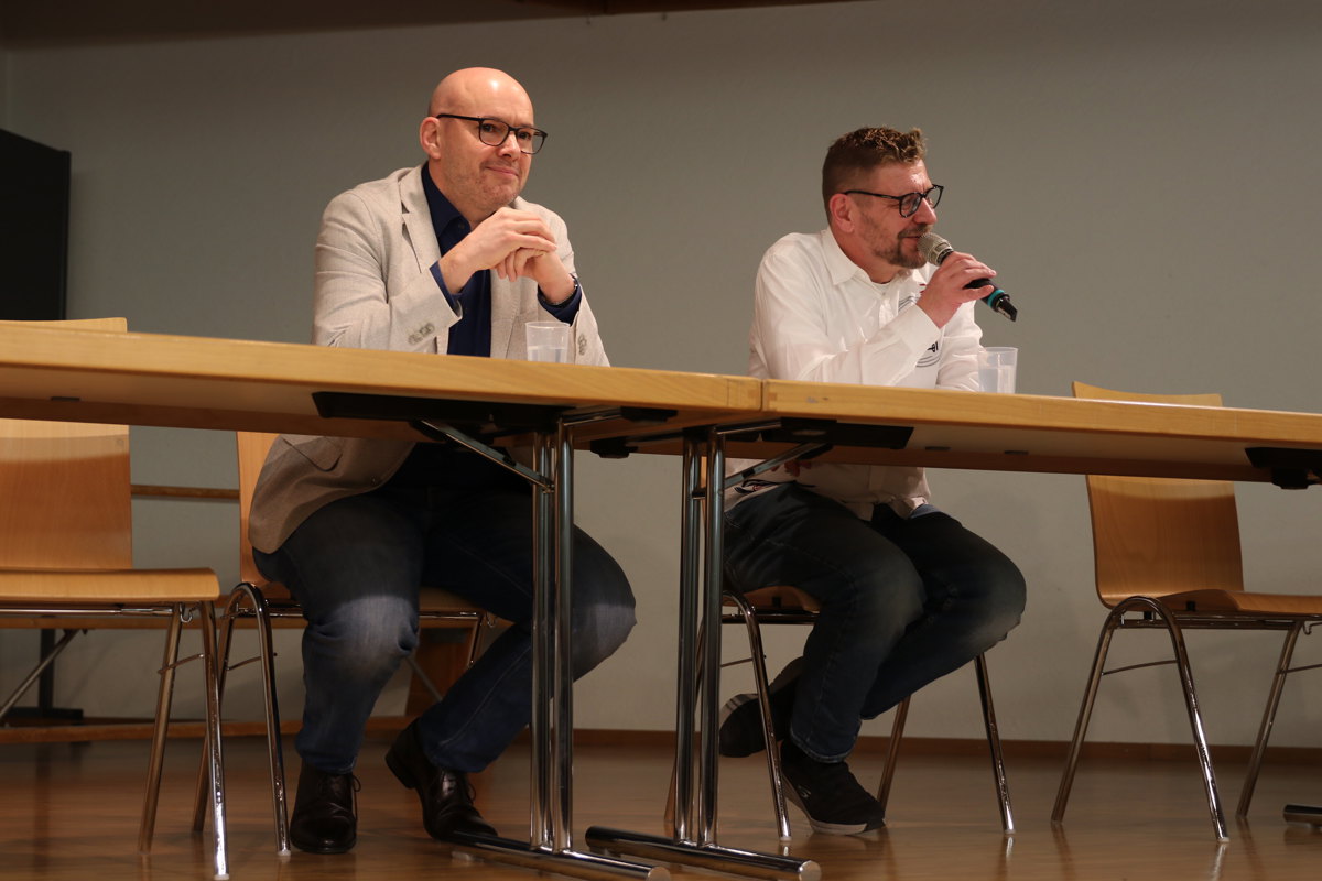 Holger Gurtner (links) und Tom Frey wollen das Gemeindepräsidium erben, das Jürg Grau nach 16 Jahren abgibt, und müssen auch als Gemeinderäte gewählt werden. 