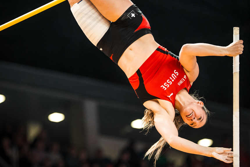 2403 1 Angelicamoser Zvg