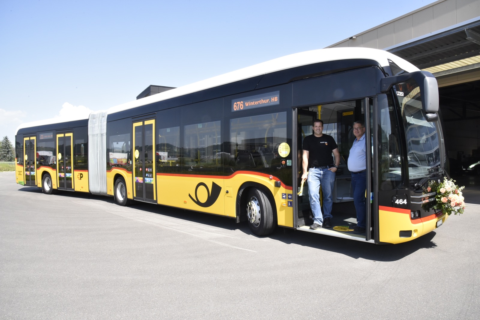 Erster E-Bus im Linien-Einsatz