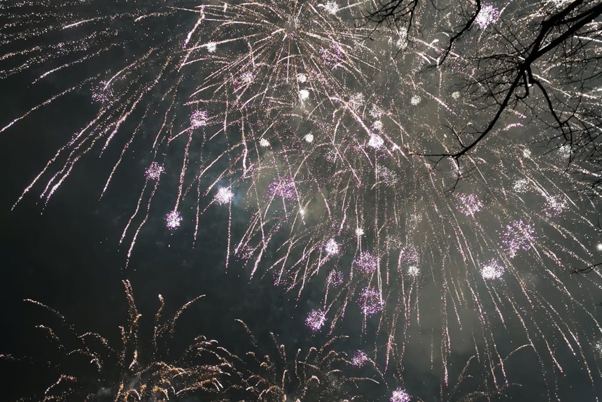 1704 9 Thalheim Feuerwerk Guetighausen Zvg7