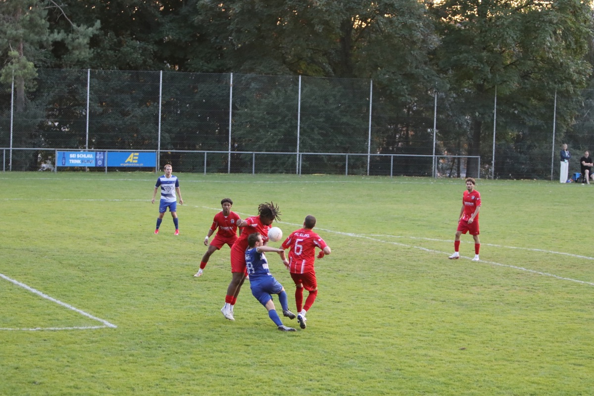 Cholfirst United tat auch im Rückspiel vieles für den Sieg, zog gegen Elgg aber den Kürzeren. Das Bild stammt vom Hinspiel im August in Flurlingen.