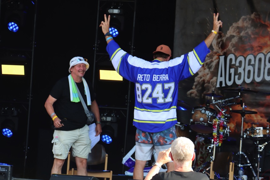 1808 1 Reto Berra St2