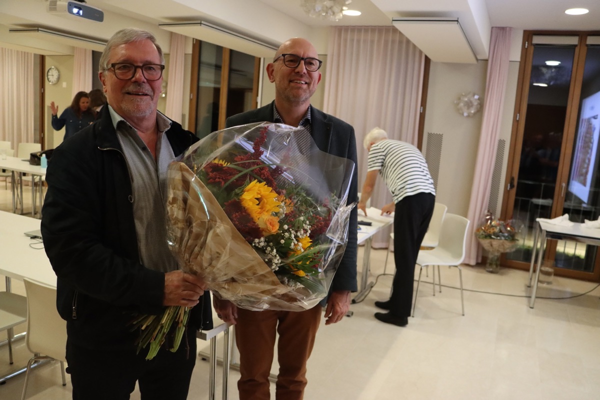 Der bisherige Zweckverbandspräsident Markus Späth (links) mit dem neu gewählten Präsidenten Daniel Schmid.