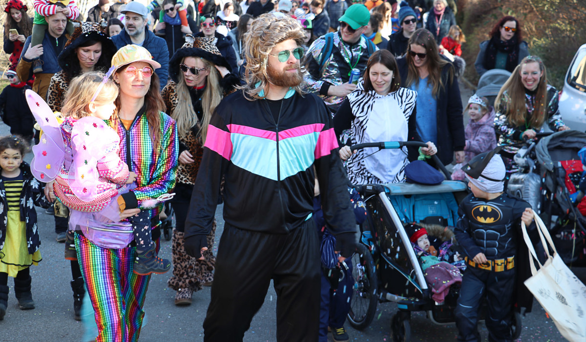 1102 4 Henggart Fasnacht Ken Cob