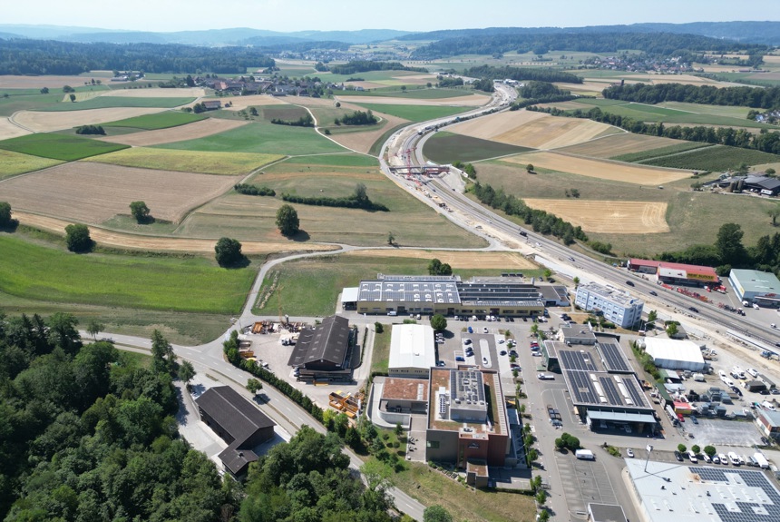 DJI 06411
