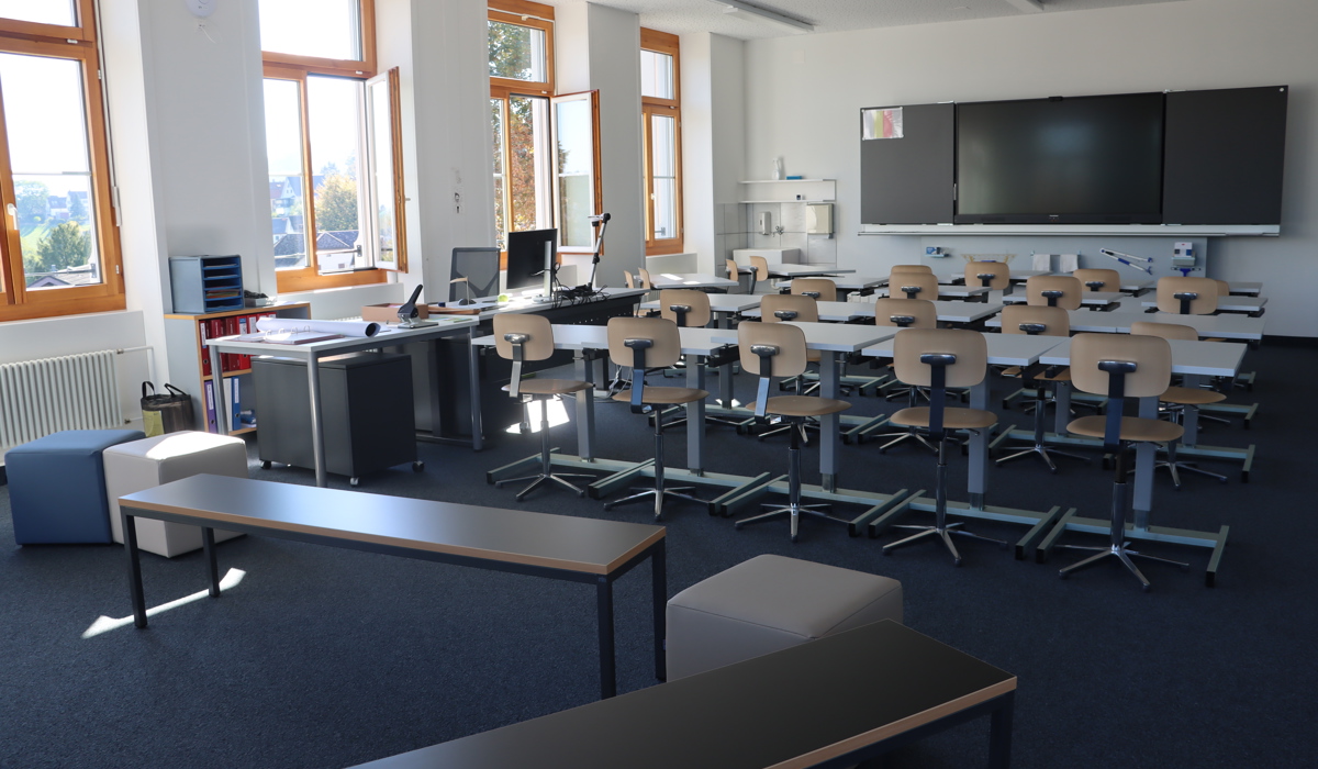 9 2909 1 Zentrum Spilbrett St