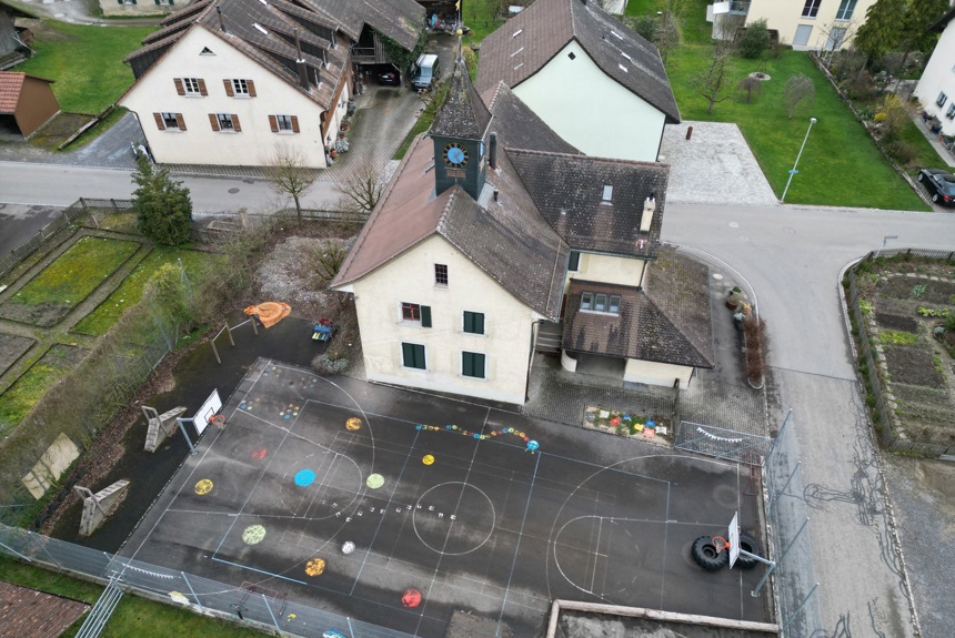 0512 9 Adlikon Schulhaus Archiv9