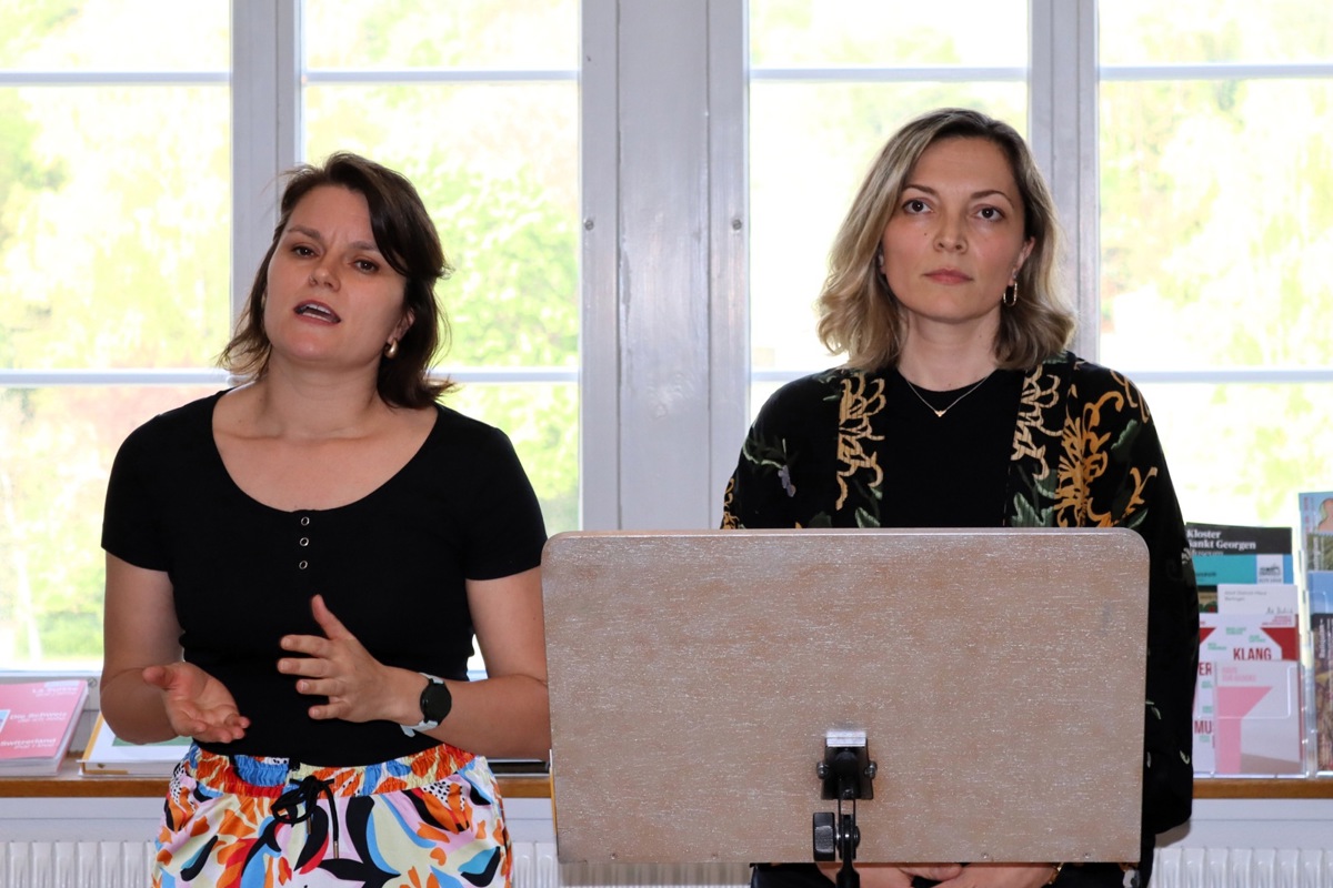 Eva Wechsler und Juliana Nikolla Llukes sprachen Mitte April über Gewalt an Frauen.