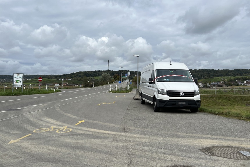 1410 1 Benken Verlassener Bus Spa4