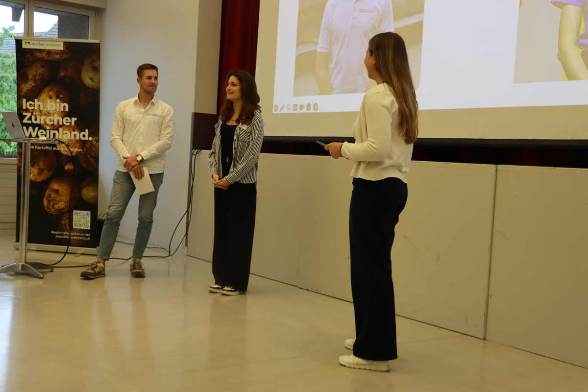 Nick Ulrich und Daria Wehrli im Gespräch mit Fabienne Gander (rechts).