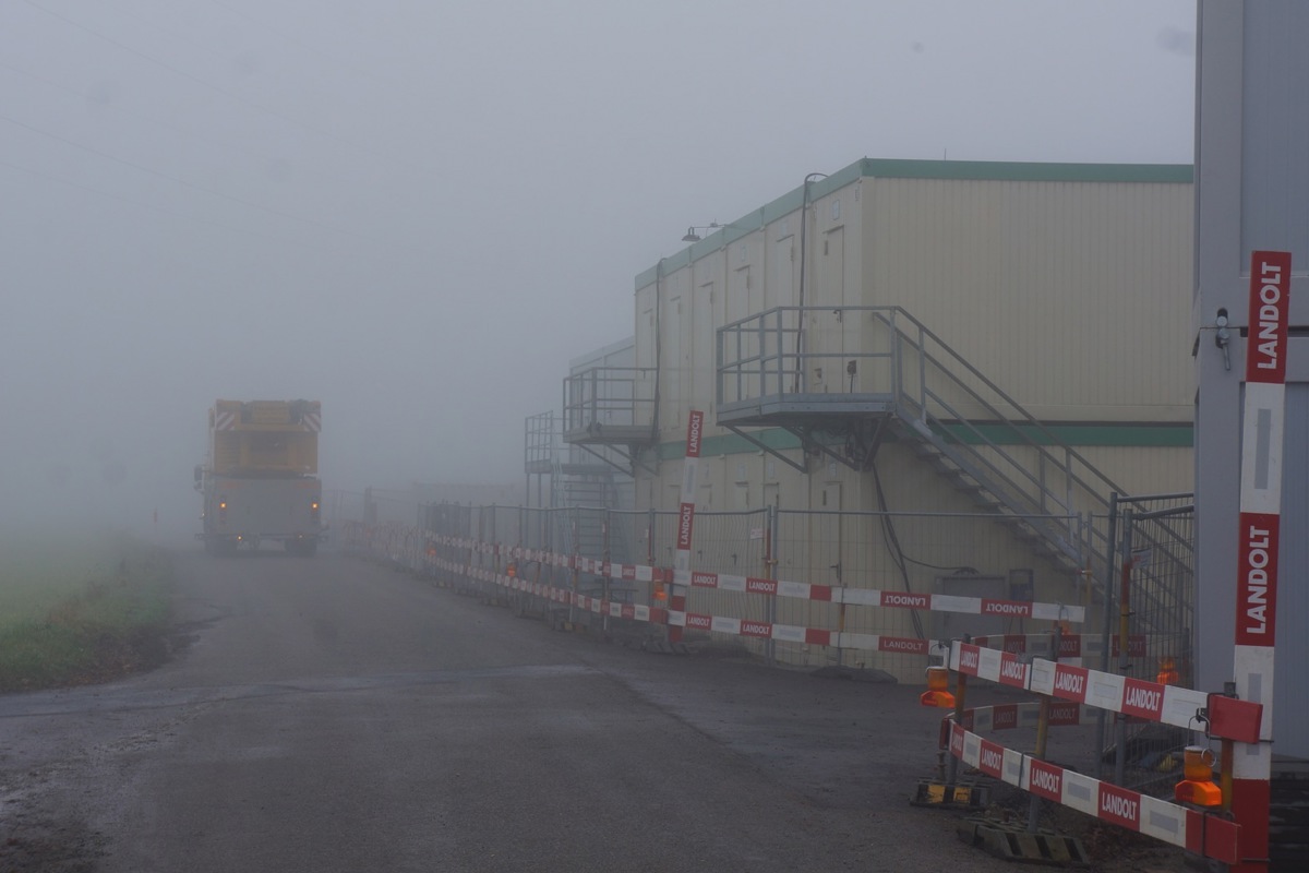 Aus Sicherheitsgründen müss(t)en Transporte im Zusammenhang mit dem Nagra-Bohrplatz begleitet sein.